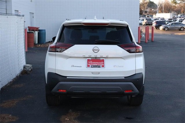 Certified 2023 Nissan Rogue SV image 6