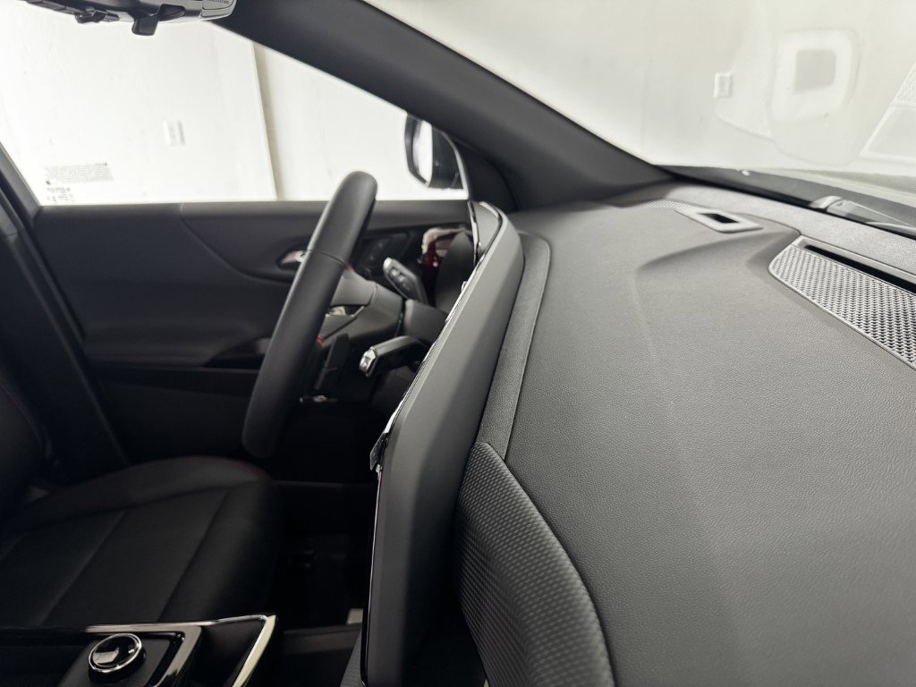 New 2026 Chevrolet Equinox RS w/ Safety and Technology Package image 88