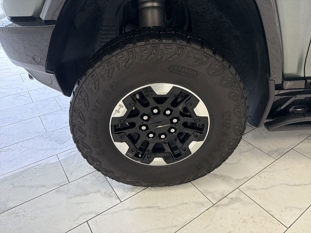 Used 2024 GMC Hummer EV 3X w/ Extreme Off-Road Package image 34