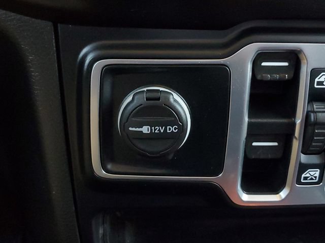 Used 2021 Jeep Gladiator Sport AWD/4WD image 30