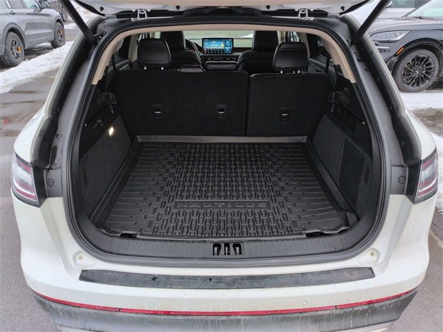 Used 2023 Lincoln Nautilus Reserve image 19