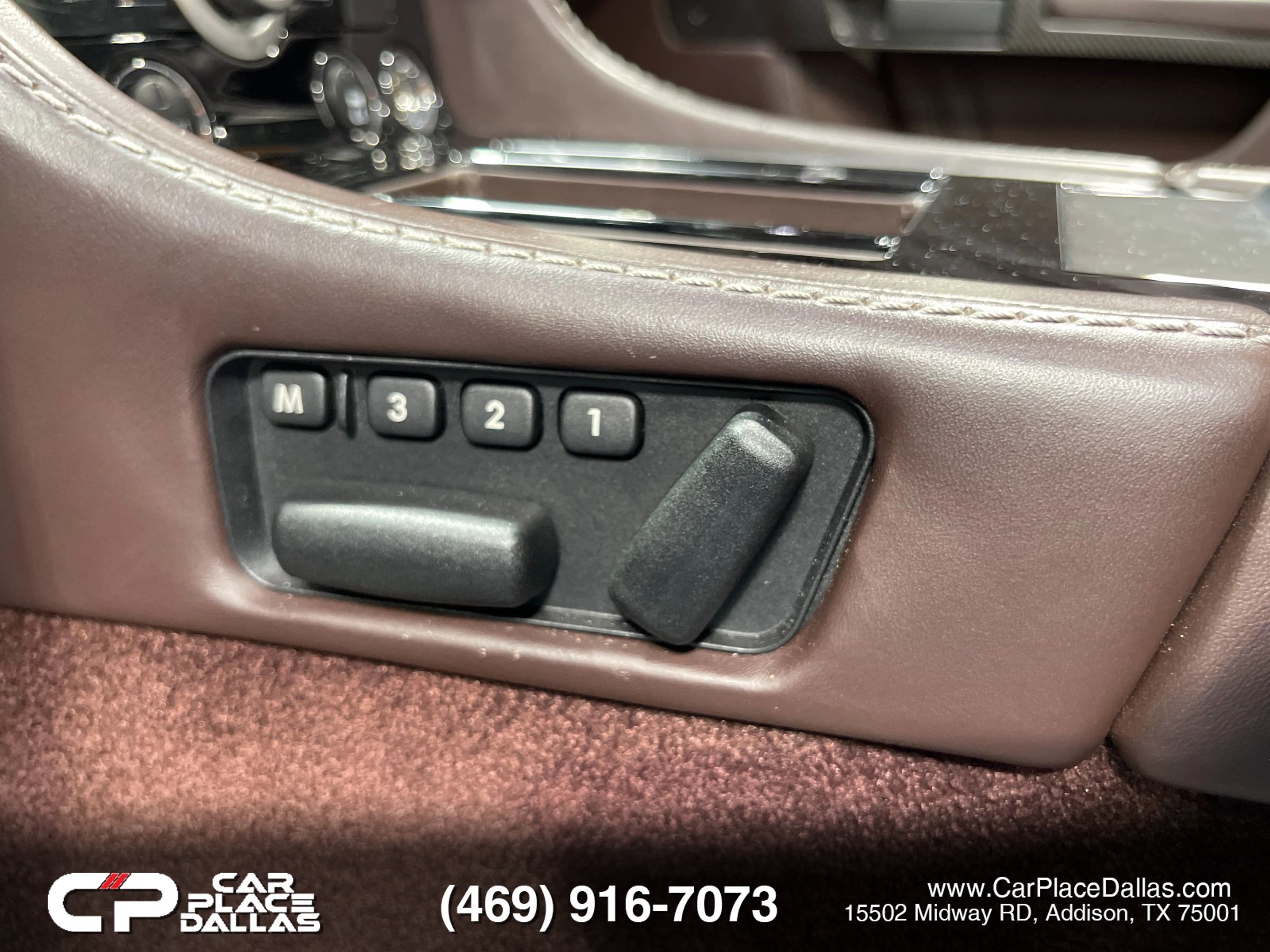 Used 2010 Aston Martin DBS Volante RWD image 36