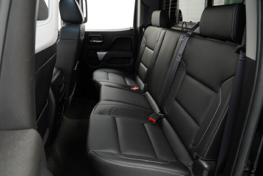 Used 2016 Chevrolet Silverado 1500 LTZ Z71 w/ LTZ Plus Package AWD/4WD image 4
