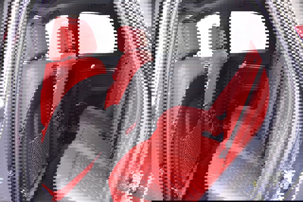 Used 2023 Audi SQ5 Premium Plus w/ Premium Plus Package image 21