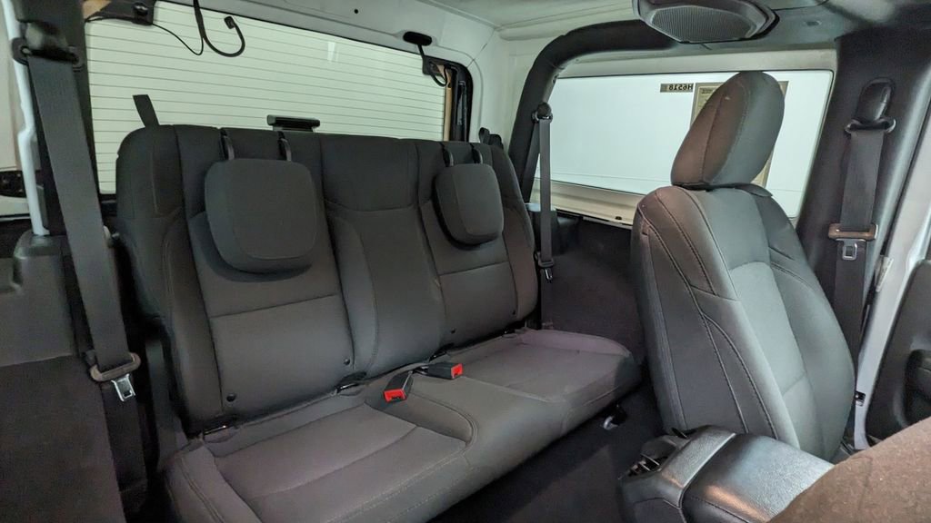 Used 2023 Jeep Wrangler Willys image 31