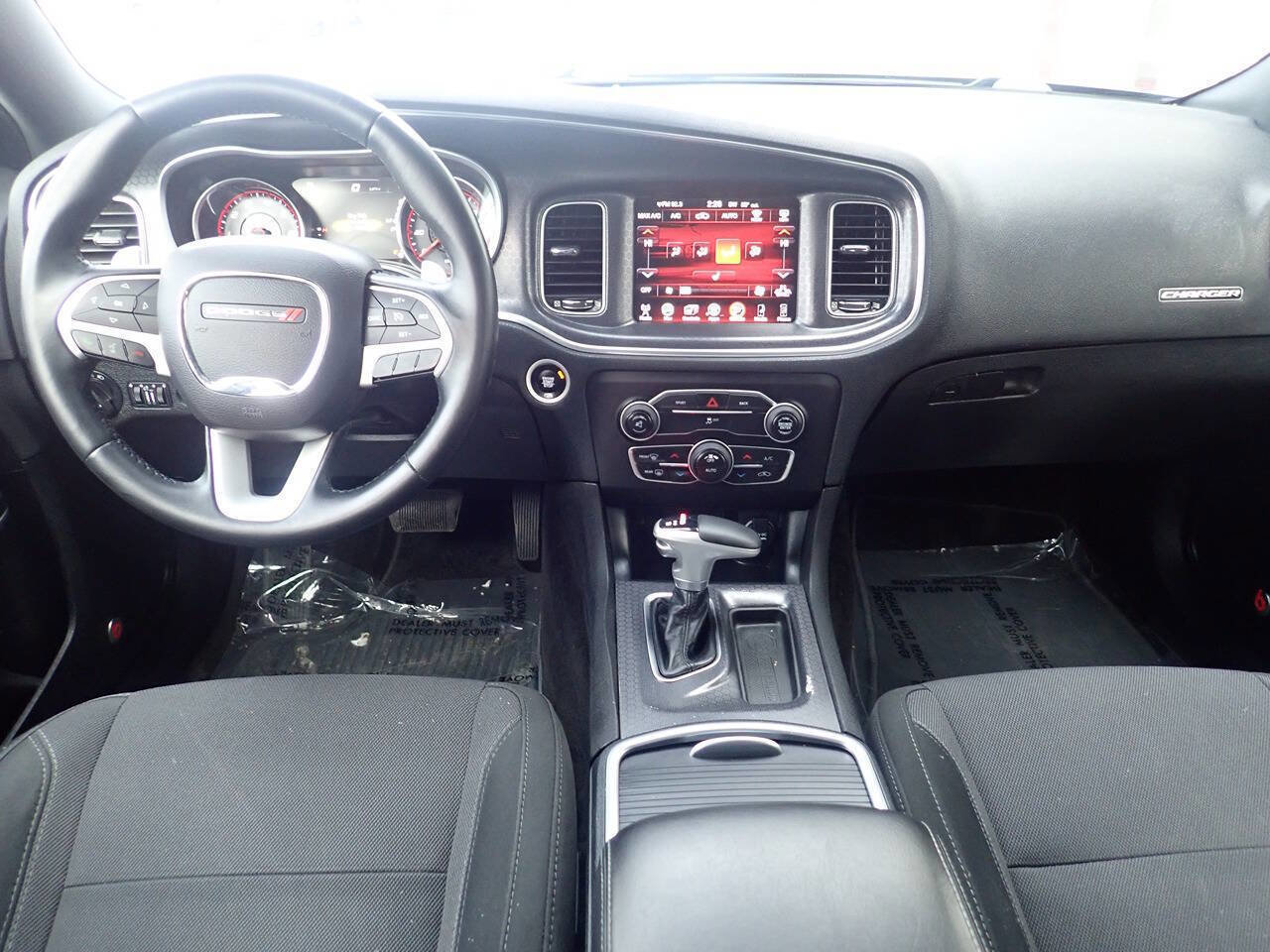 Used 2016 Dodge Charger SXT w/ Rallye Group image 6