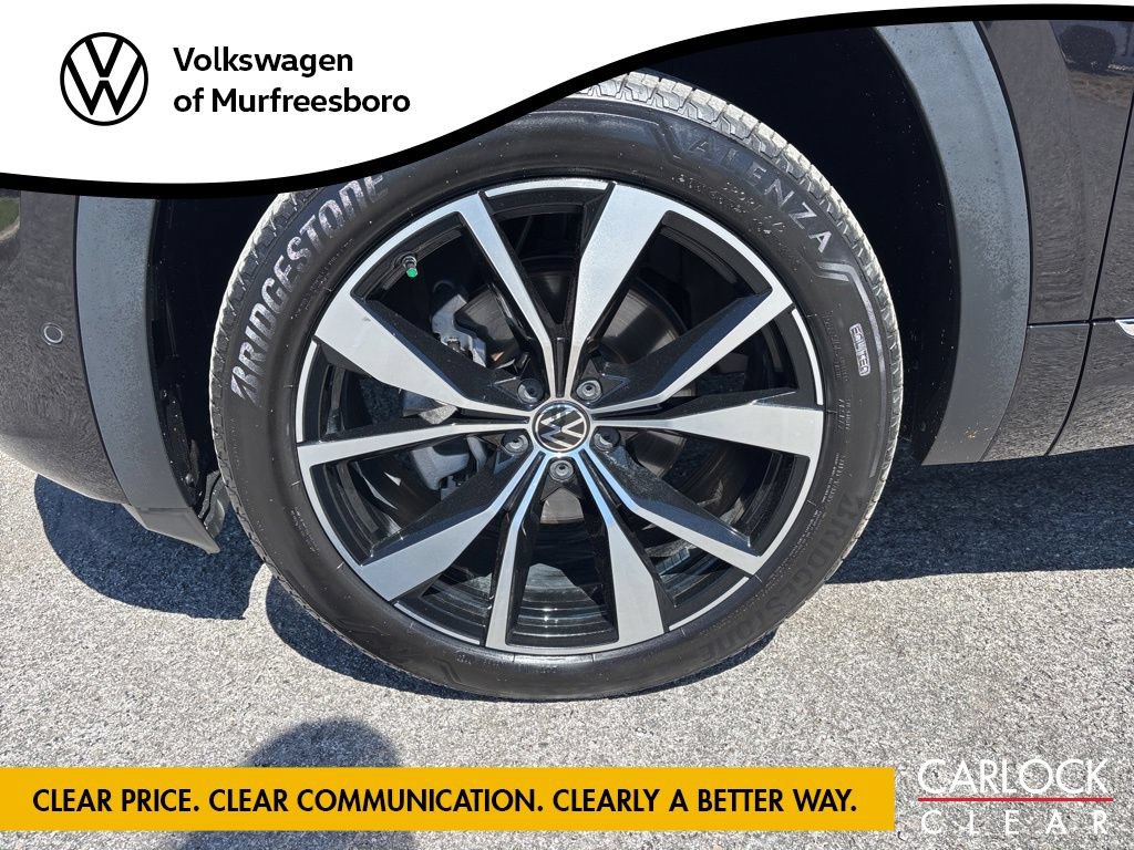Used 2024 Volkswagen Atlas SEL Premium R-Line AWD/4WD image 8