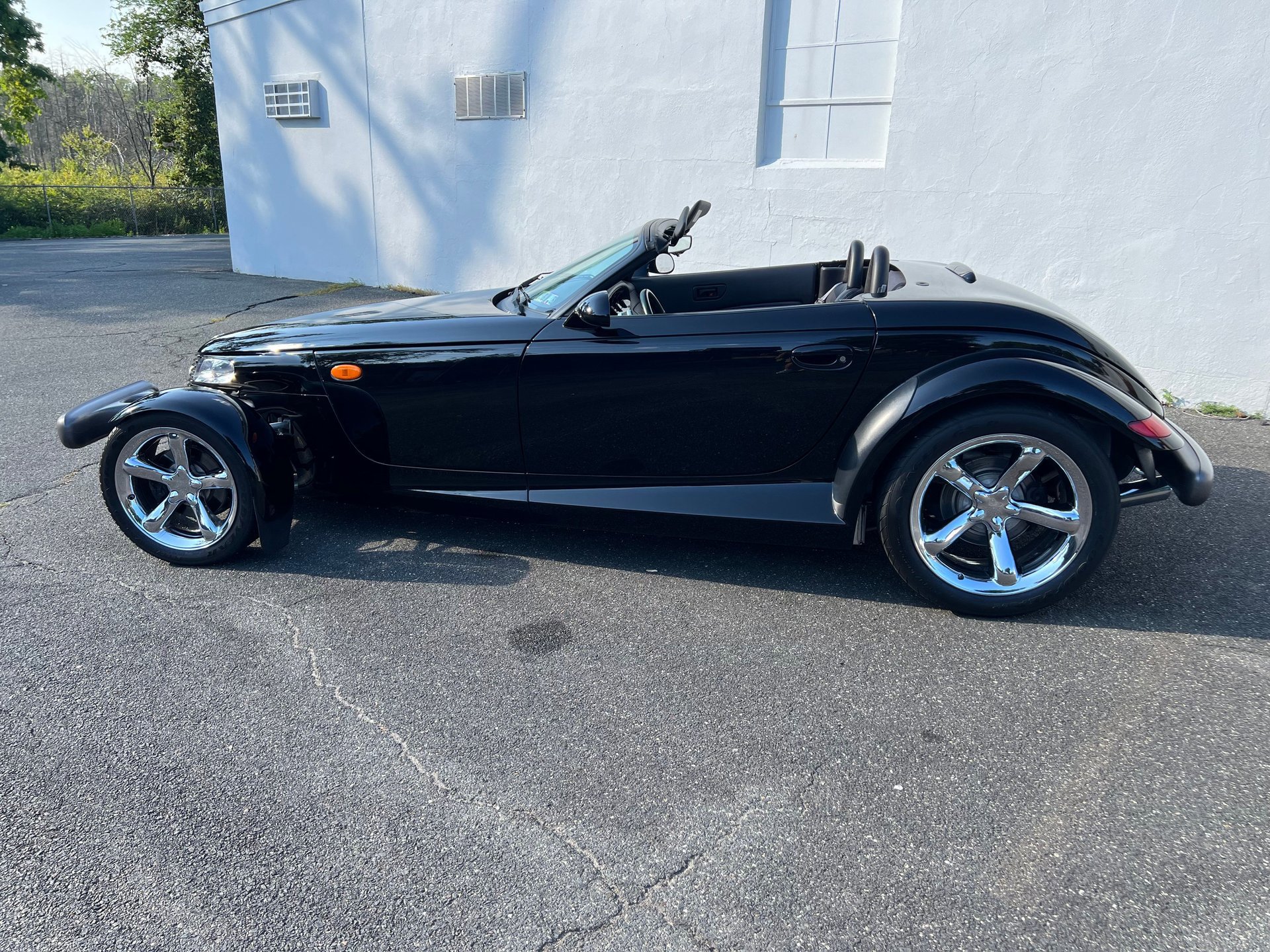 Used 1999 Plymouth Prowler image 5