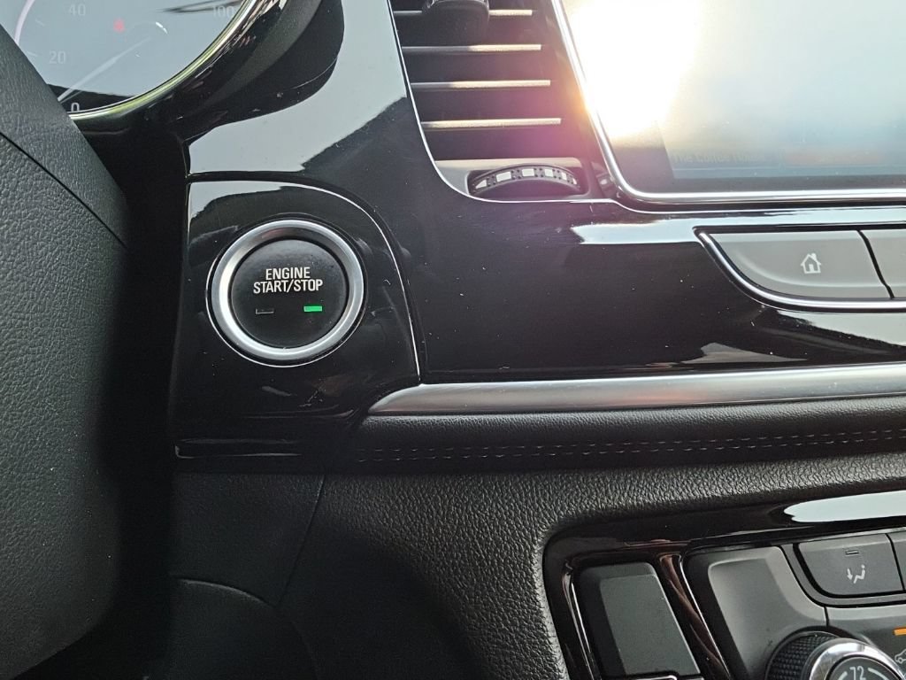 Used 2017 Buick Encore Preferred FWD image 16