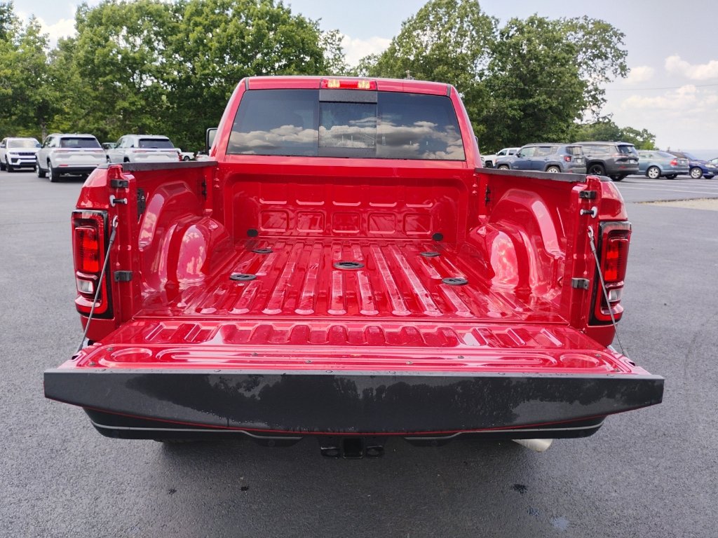 New 2026 RAM 2500 Tradesman AWD/4WD image 15