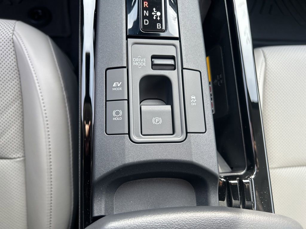 New 2026 Toyota Prius Limited image 7