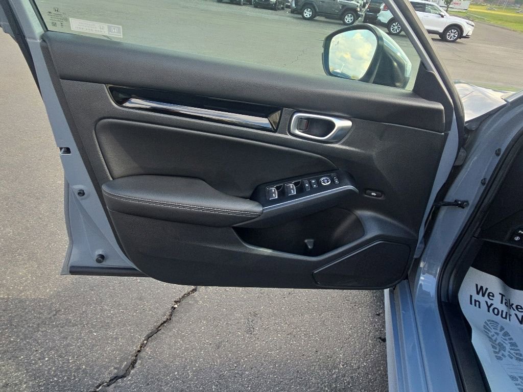 Used 2024 Honda Civic Touring image 22