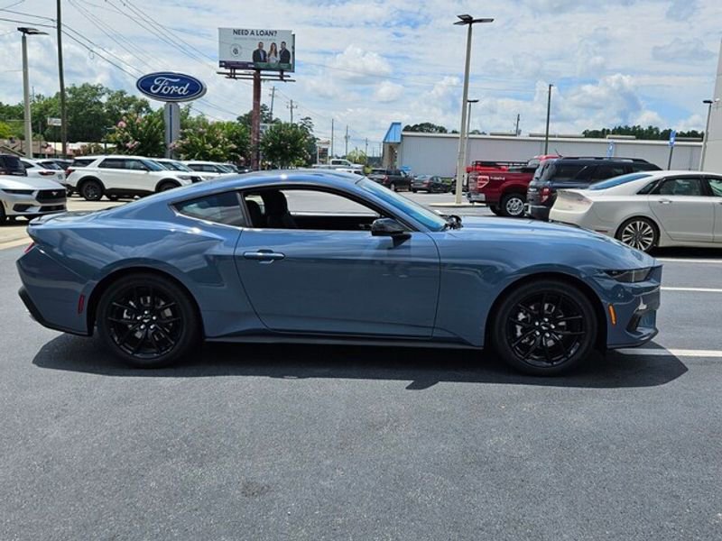 New 2025 Ford Mustang Coupe image 12