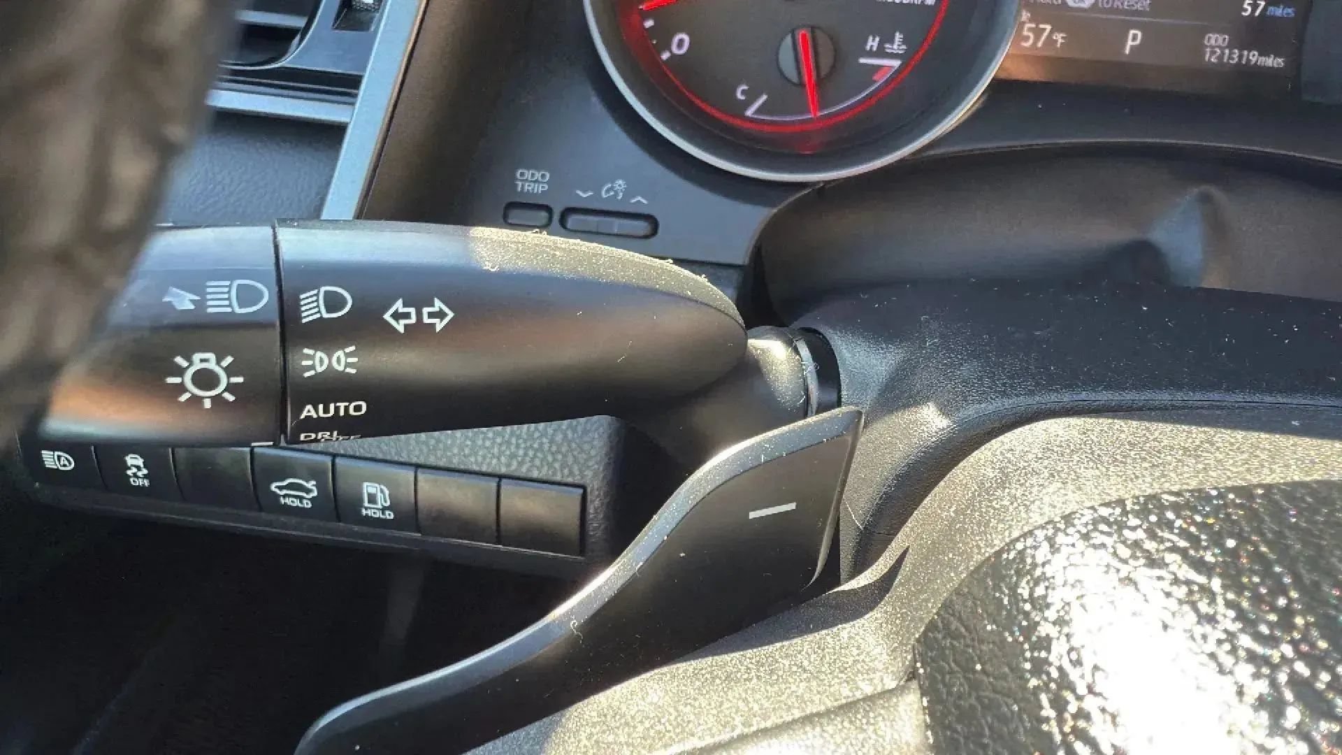 Used 2021 Toyota Camry XSE FWD image 14