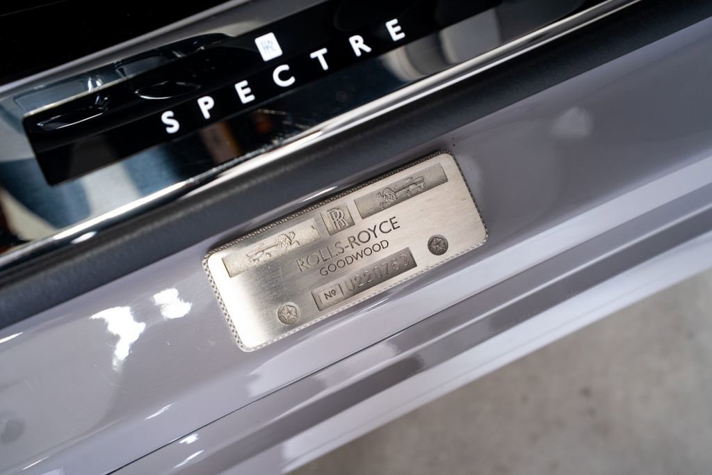 Used 2024 Rolls-Royce Spectre w/ Spectre Launch Package AWD/4WD image 34