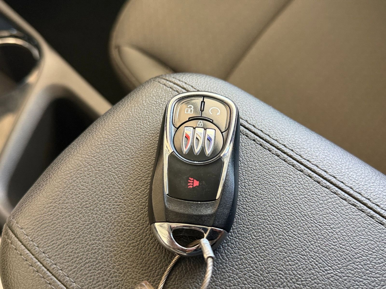 Used 2025 Buick Encore GX Preferred FWD image 21