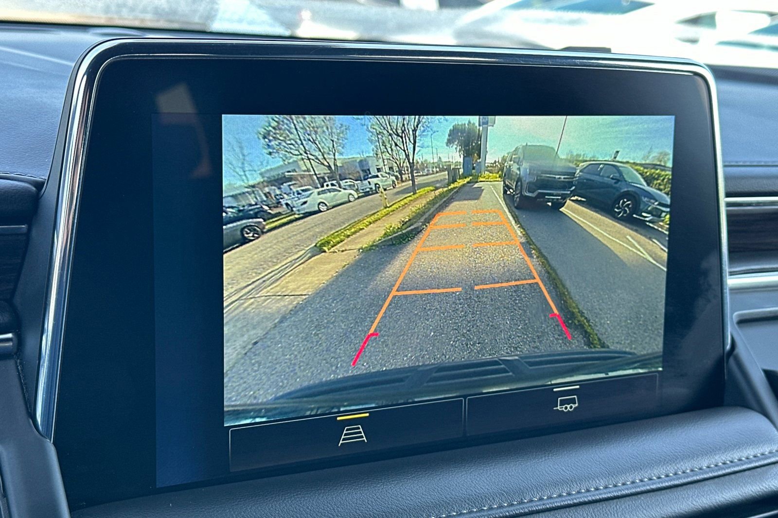 Used 2023 Chevrolet Tahoe LT image 23