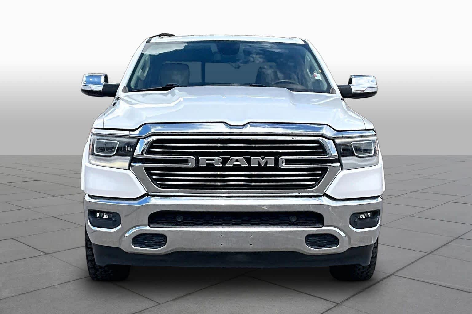 Used 2019 RAM 1500 Laramie AWD/4WD image 4