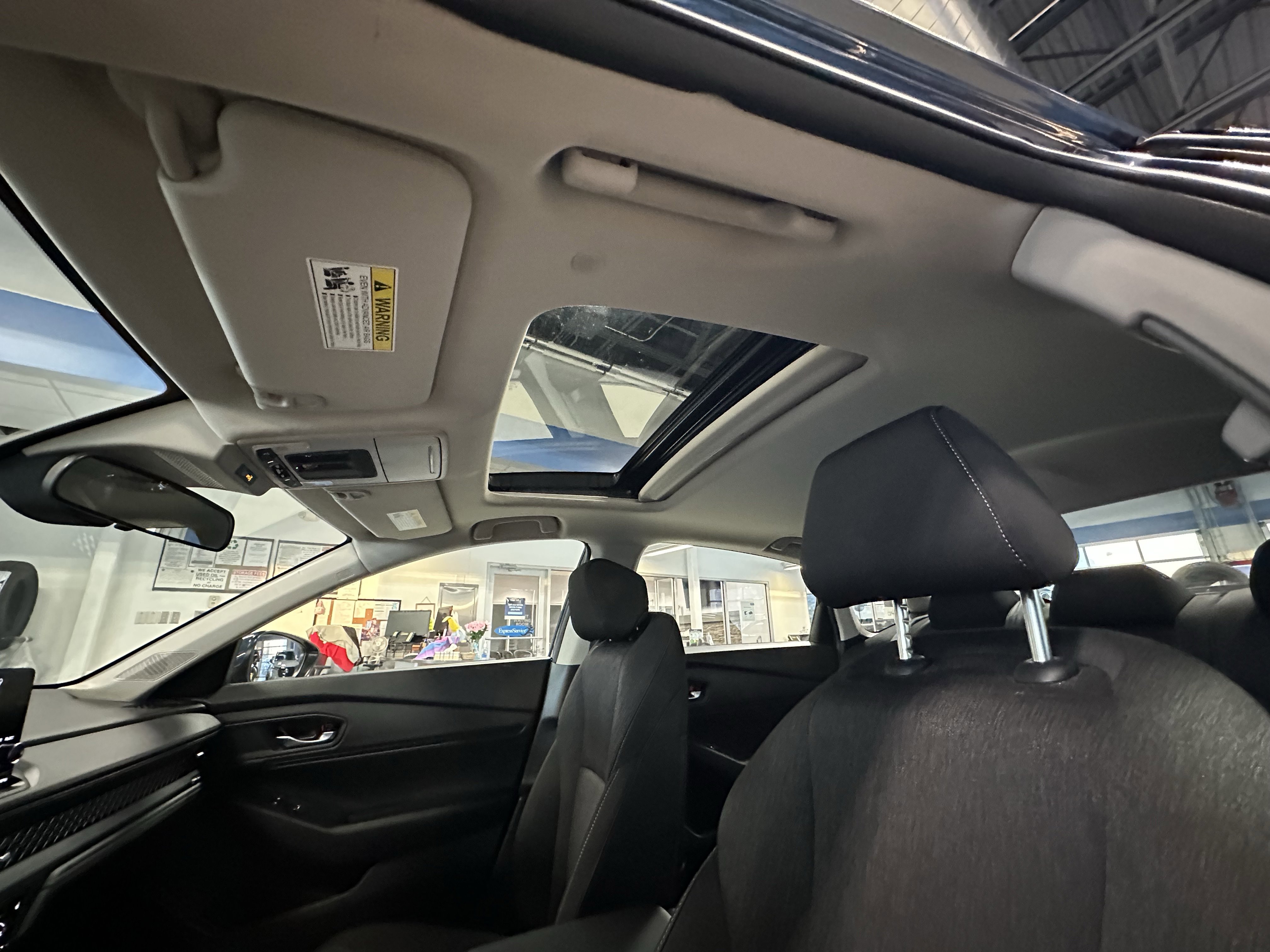 Used 2023 Honda Accord EX image 17