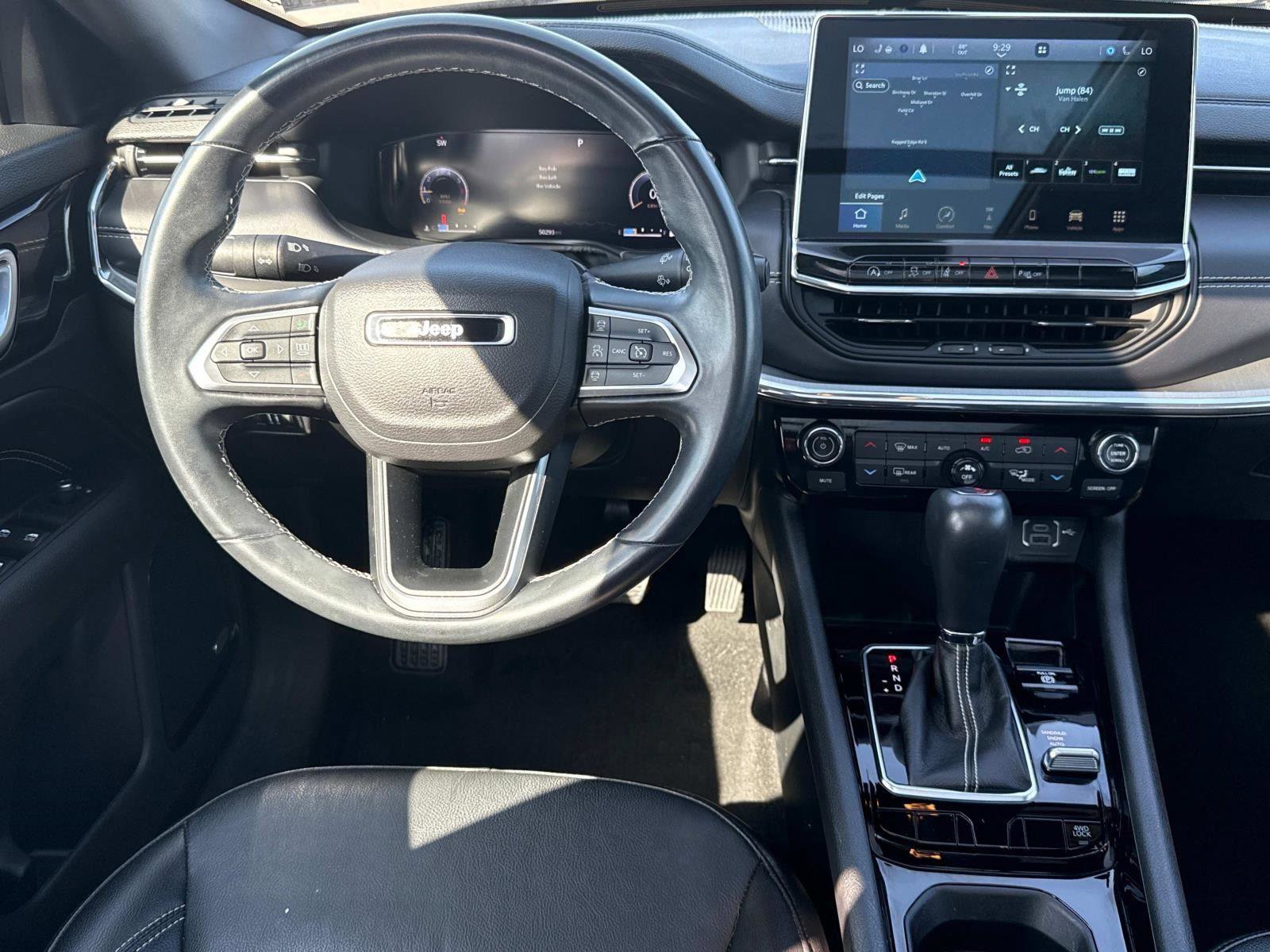 Used 2022 Jeep Compass High Altitude image 2