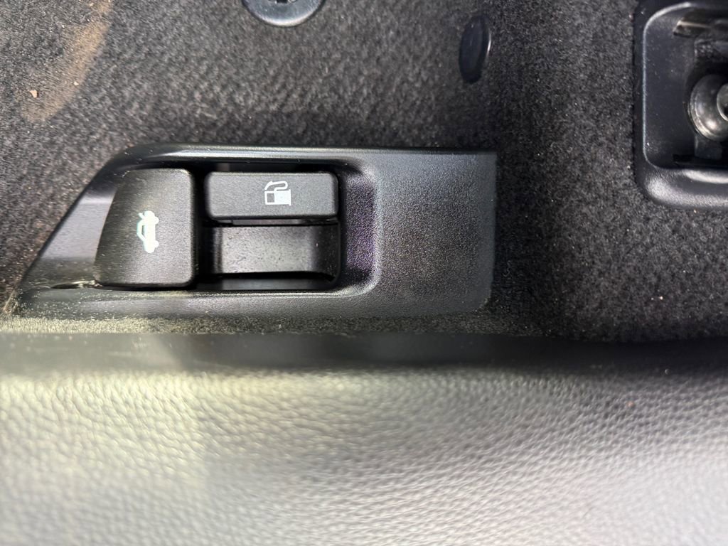 Certified 2024 Toyota Corolla LE image 27