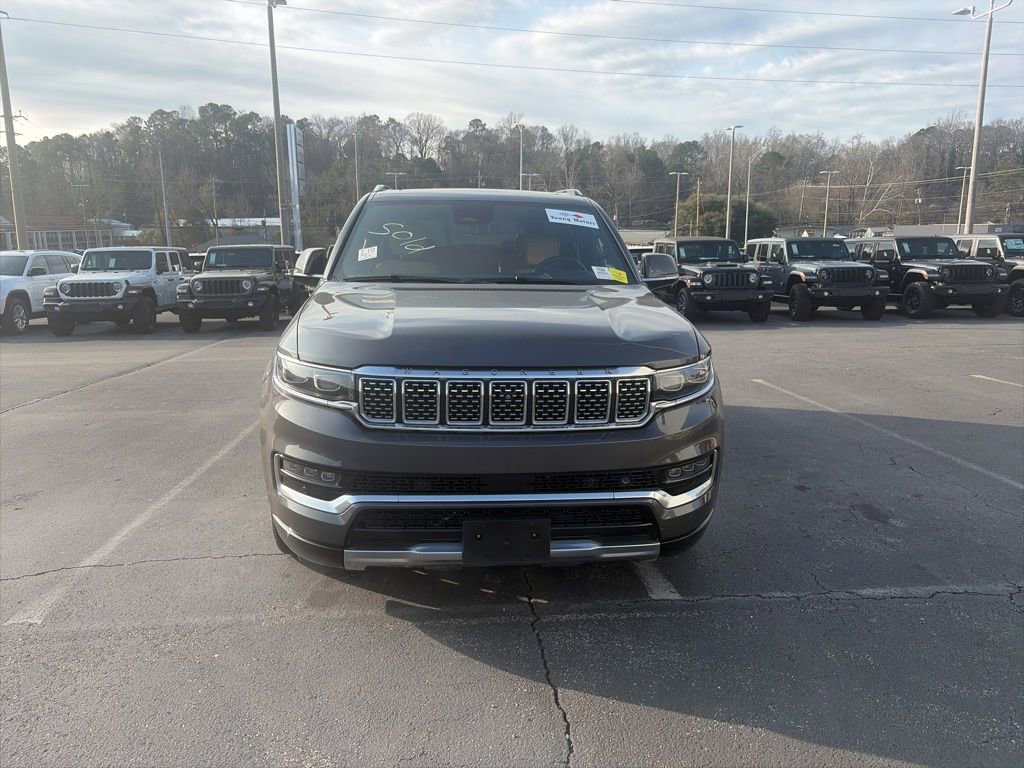 Used 2022 Jeep Grand Wagoneer Series III image 2