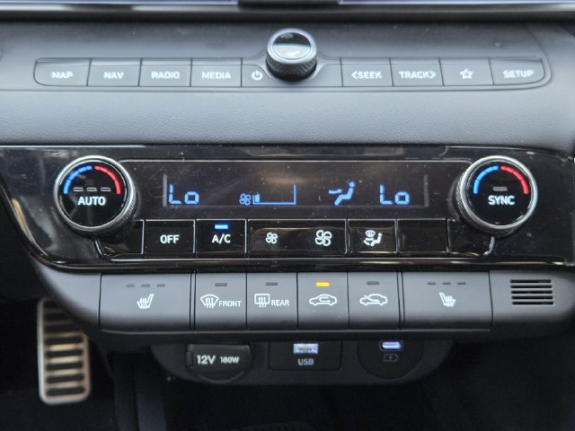 Certified 2025 Hyundai Elantra N FWD image 13