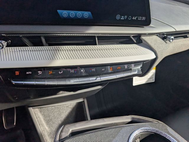 New 2026 Cadillac Optiq Sport 1 image 21