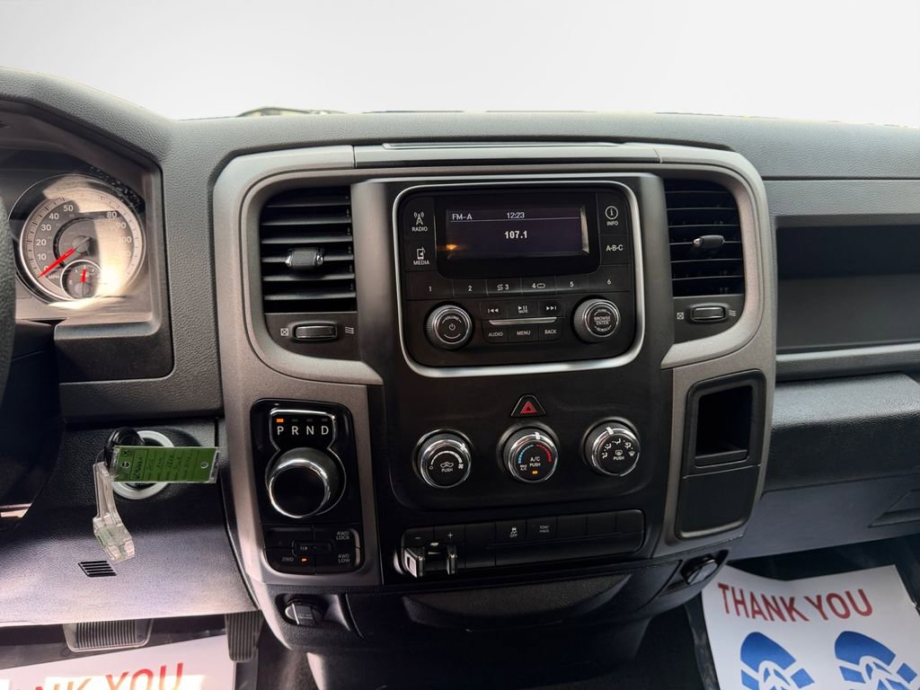 Used 2015 RAM 1500 Express image 16