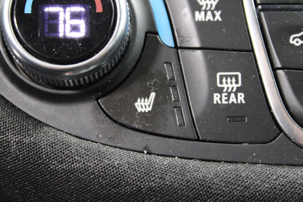 Used 2024 Chevrolet Malibu LT image 43