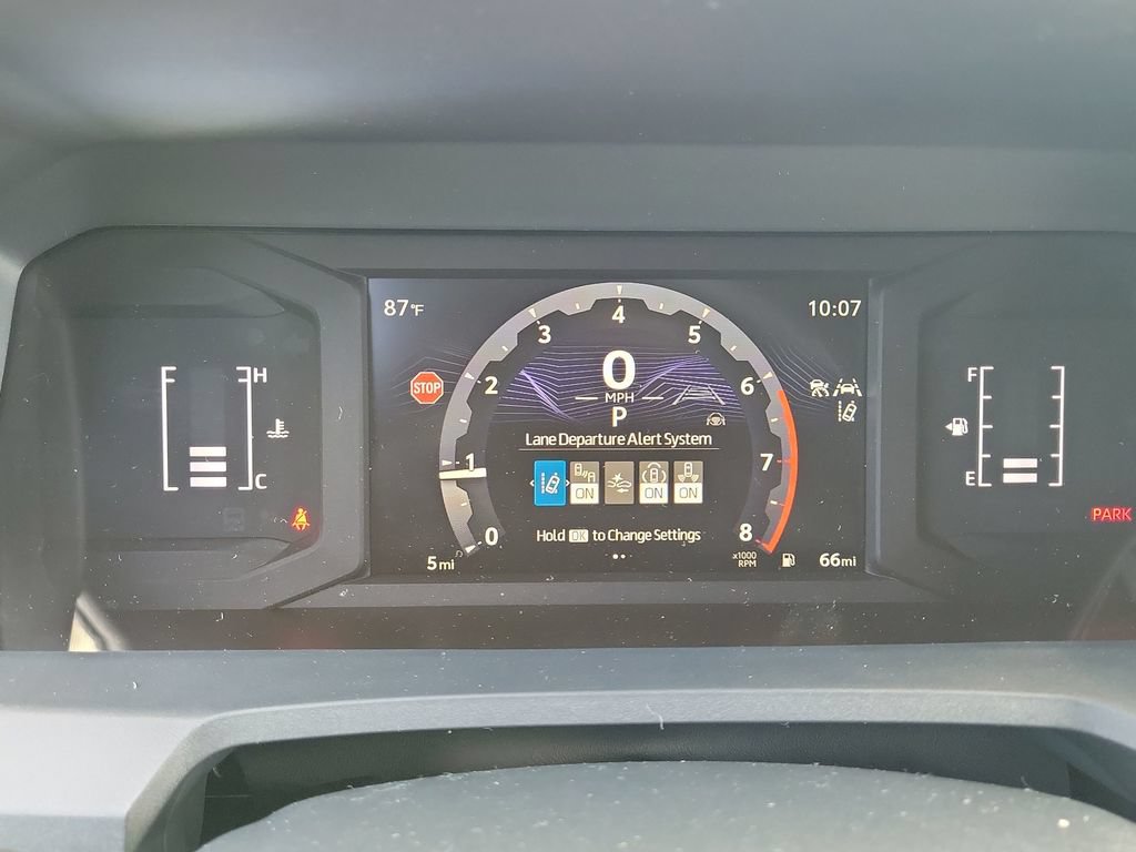 New 2026 Toyota 4Runner SR5 AWD/4WD image 13
