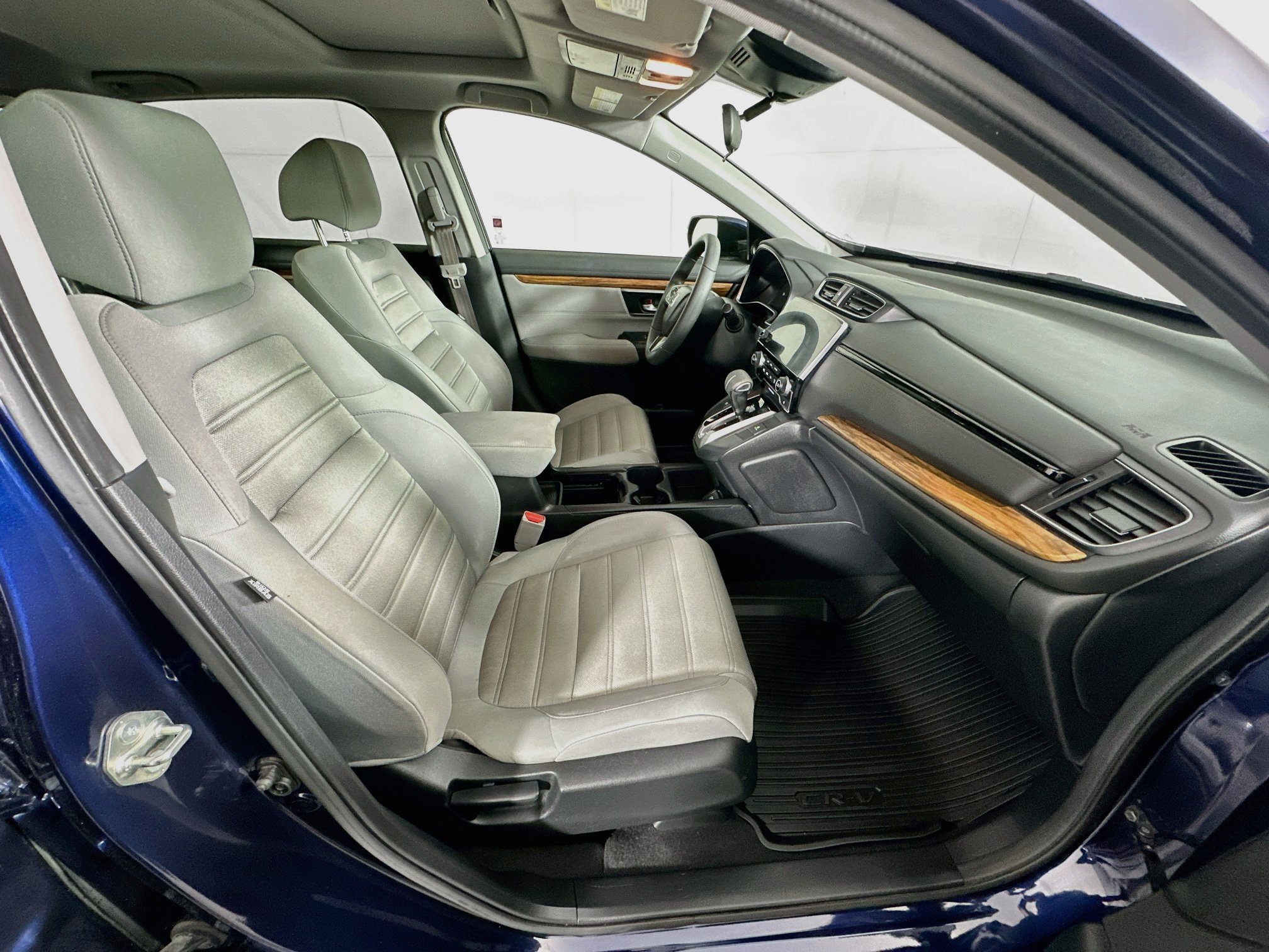 Used 2017 Honda CR-V EX image 30