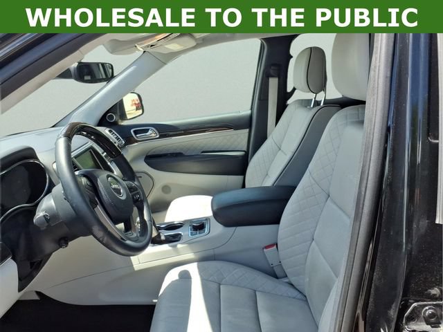 Used 2017 Jeep Grand Cherokee Summit AWD/4WD image 11