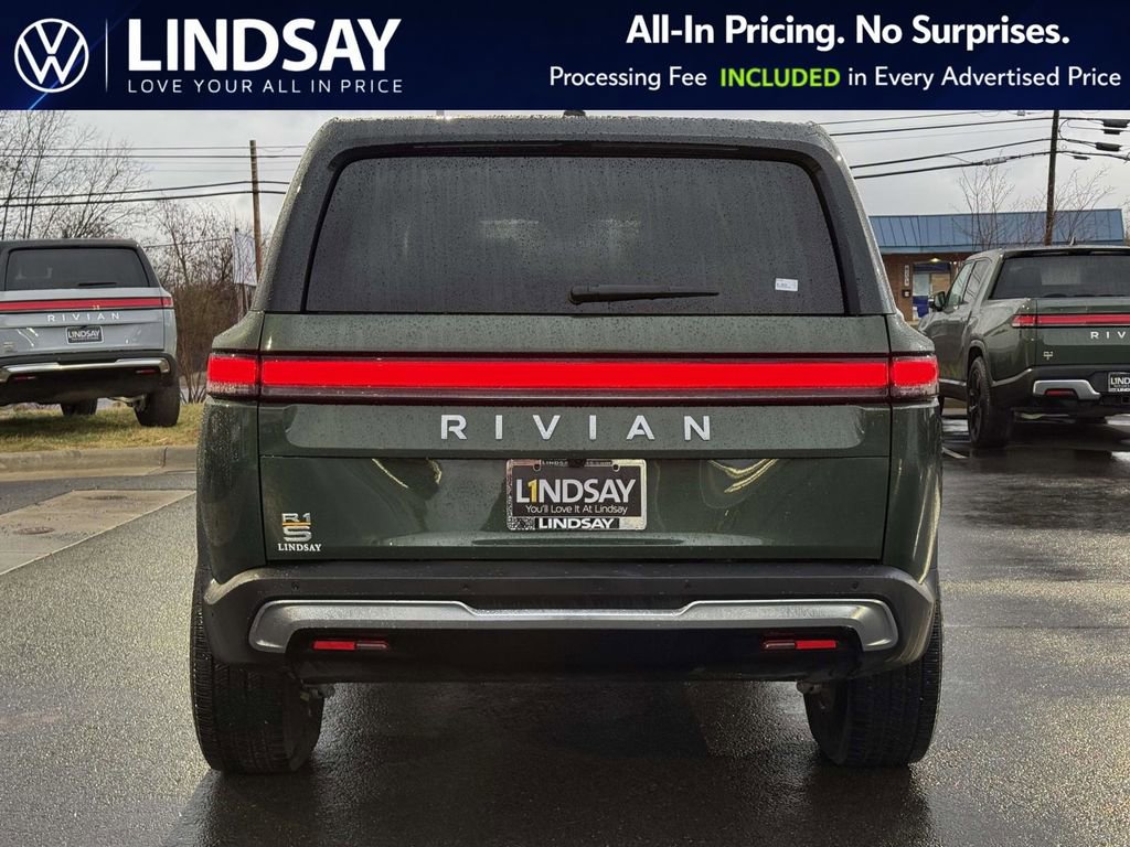 Used 2023 Rivian R1S Adventure image 4