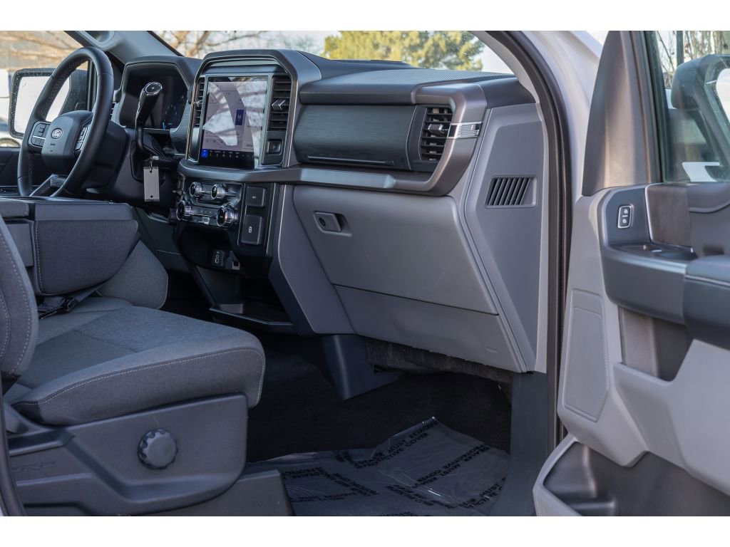 Used 2025 Ford F150 XLT w/ Equipment Group 301A Standard image 10