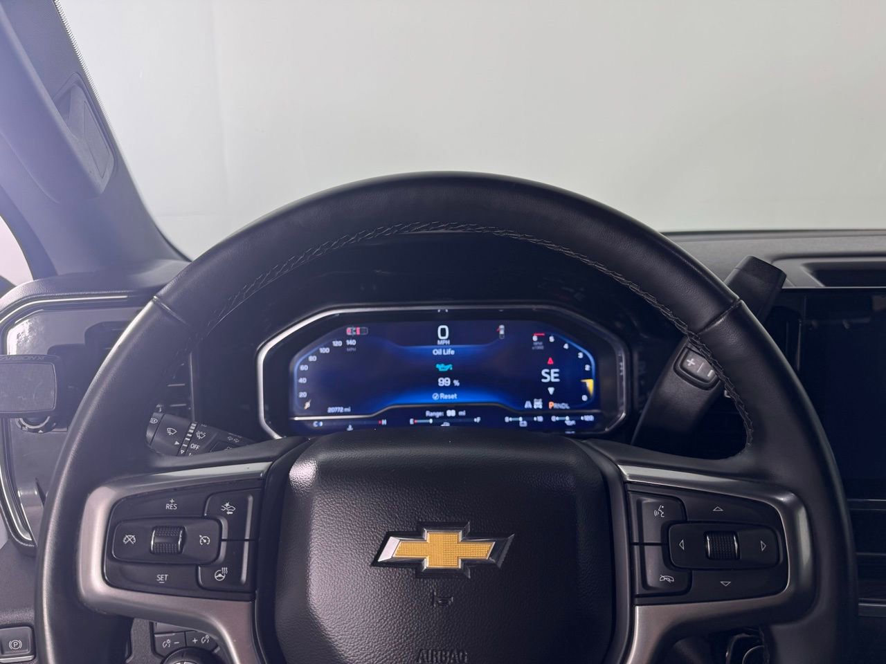 Used 2025 Chevrolet Silverado 2500 LT image 21