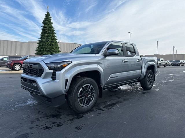New 2026 Toyota Tacoma TRD Sport image 3