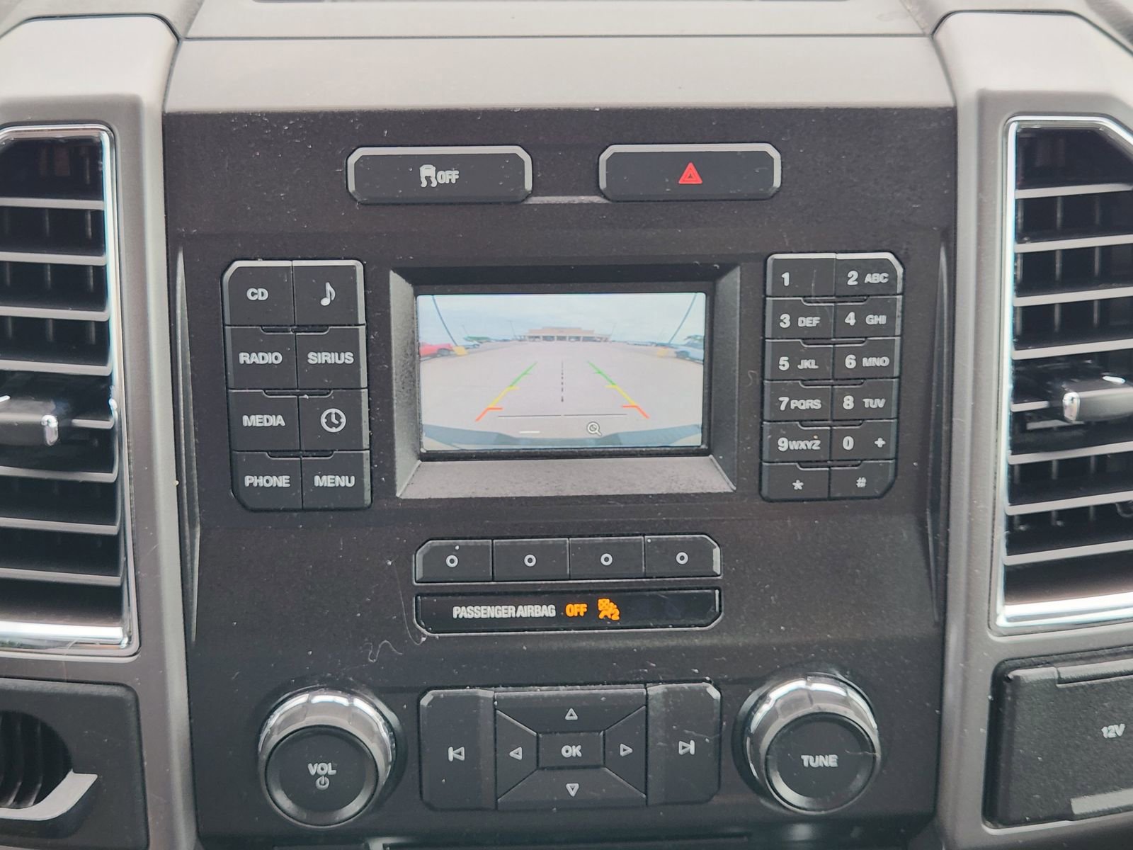 Used 2016 Ford F150 XLT w/ Equipment Group 301A Mid RWD image 20