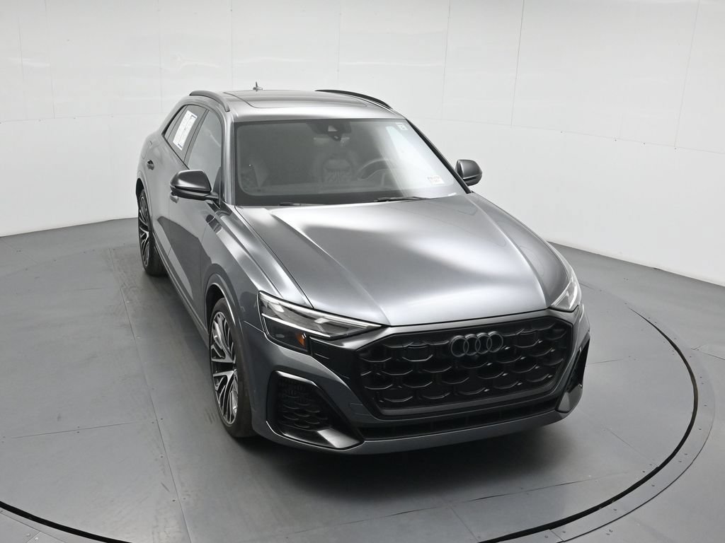 Used 2025 Audi SQ8 Premium Plus AWD/4WD image 33