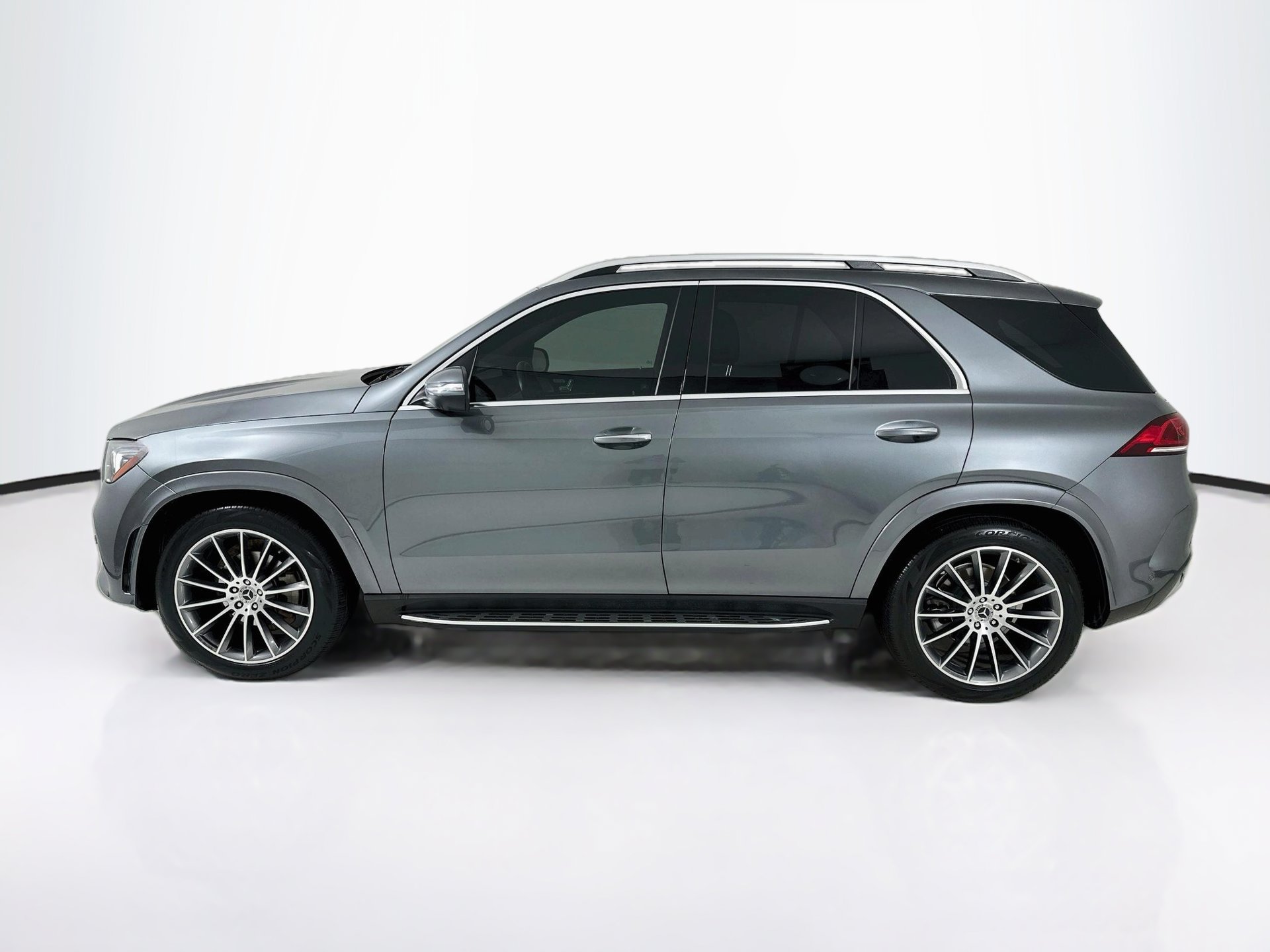 Used 2023 Mercedes-Benz GLE 350 4MATIC image 5
