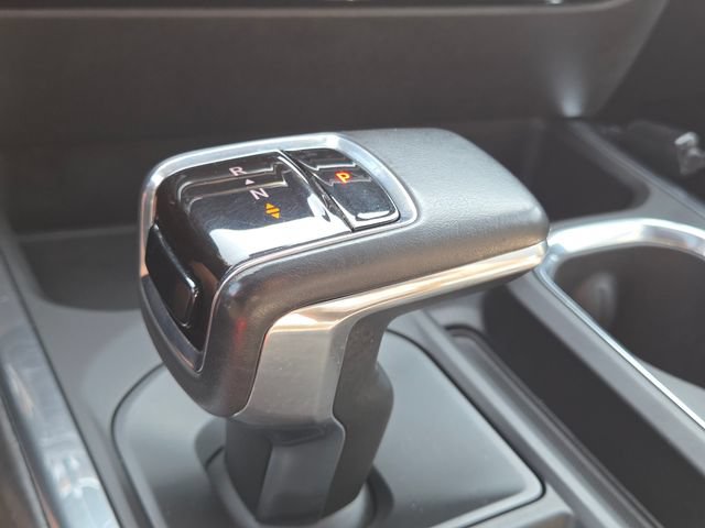 Used 2022 Chevrolet Silverado 1500 LTZ w/ LTZ Premium Package AWD/4WD image 33