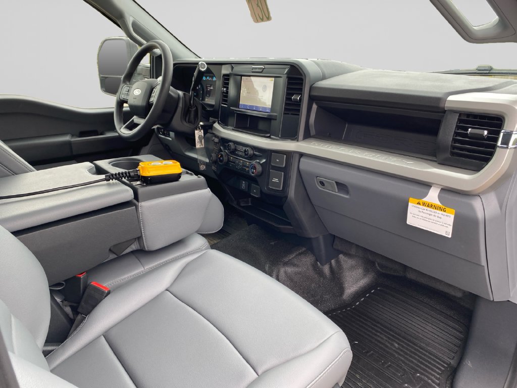 New 2026 Ford F550 4x4 Regular Cab Super Duty image 10