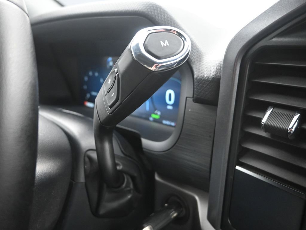 Used 2025 Ford F150 XLT w/ Equipment Group 301A Standard image 24