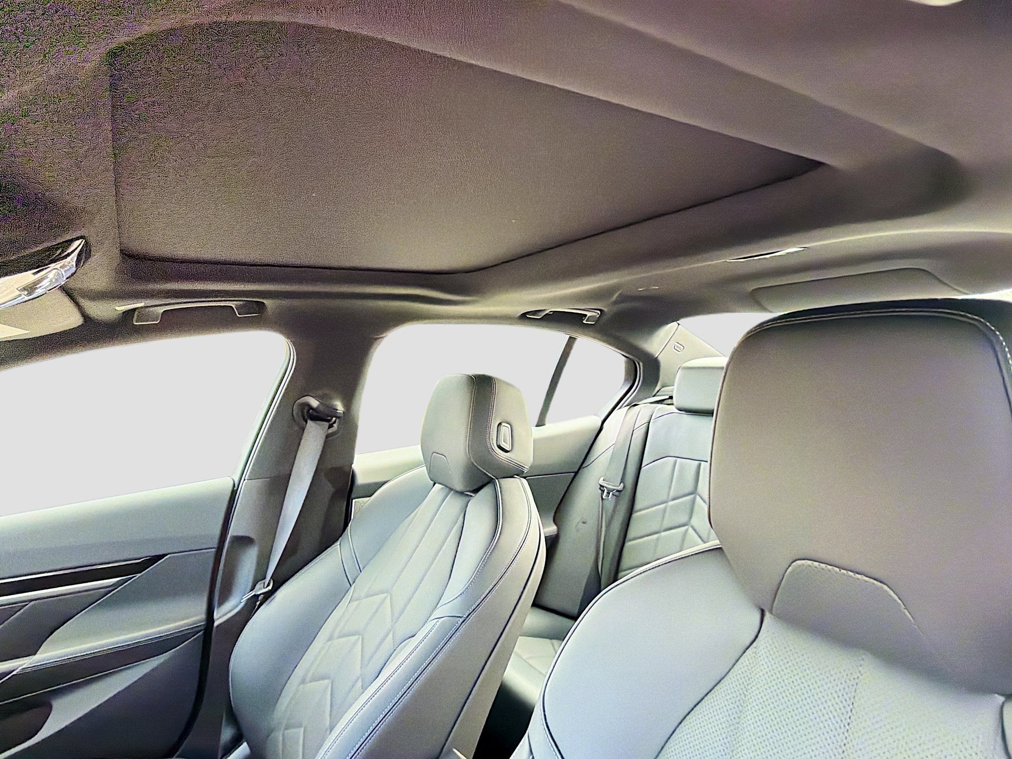 Used 2025 BMW 530i image 27