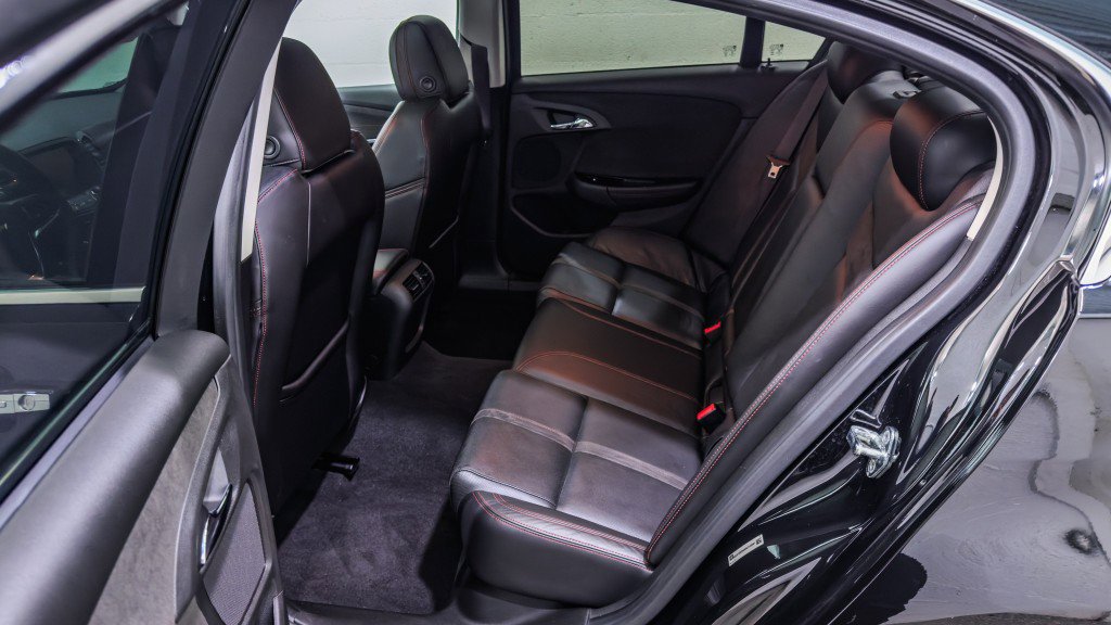 Used 2016 Chevrolet SS image 17