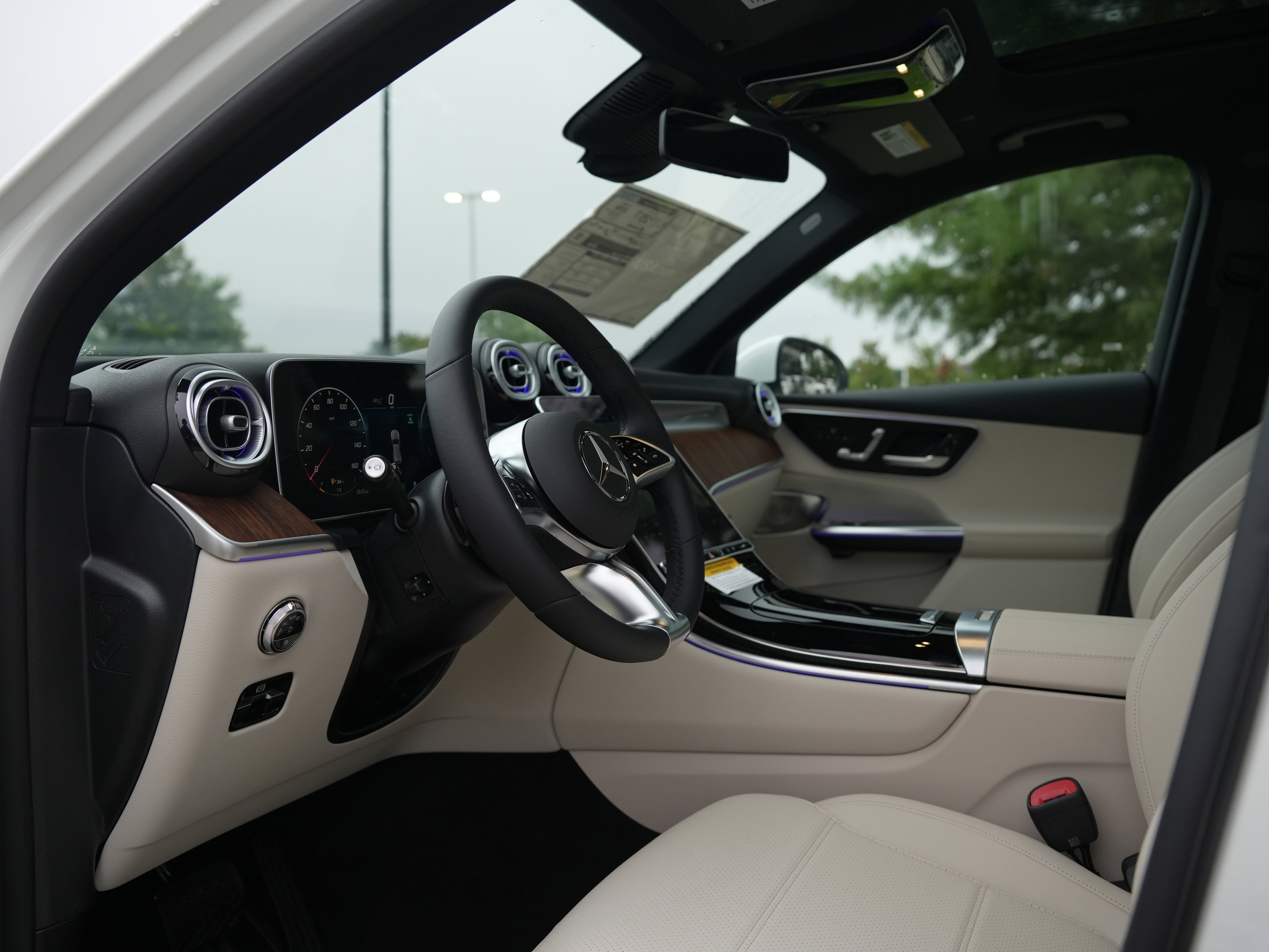 New 2026 Mercedes-Benz GLC 350e 4MATIC image 37