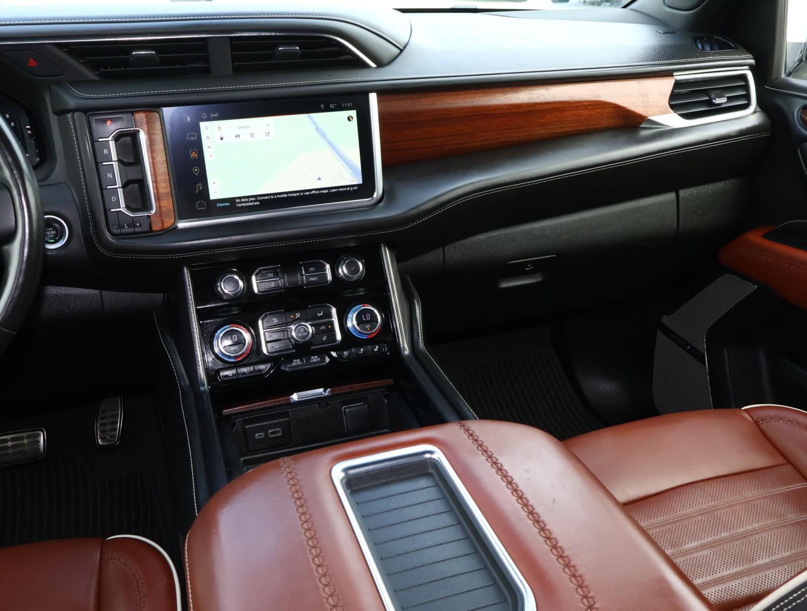 Used 2023 GMC Yukon Denali Ultimate image 12