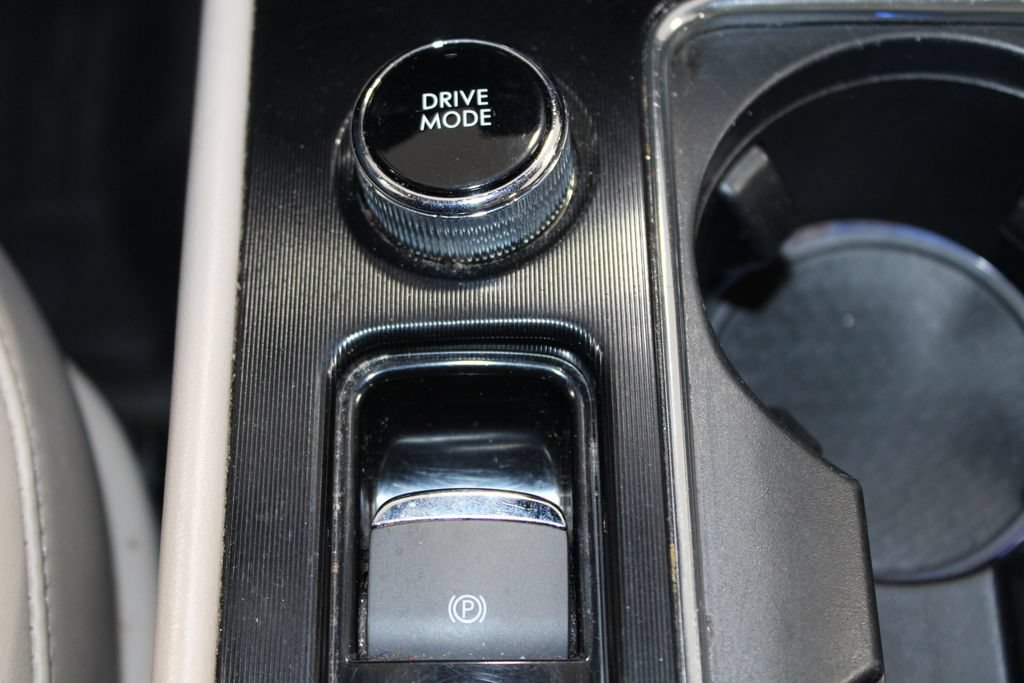 Used 2021 Lincoln Corsair AWD w/ Premium Package image 46