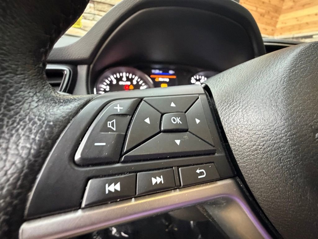 Used 2019 Nissan Rogue SL AWD/4WD image 22
