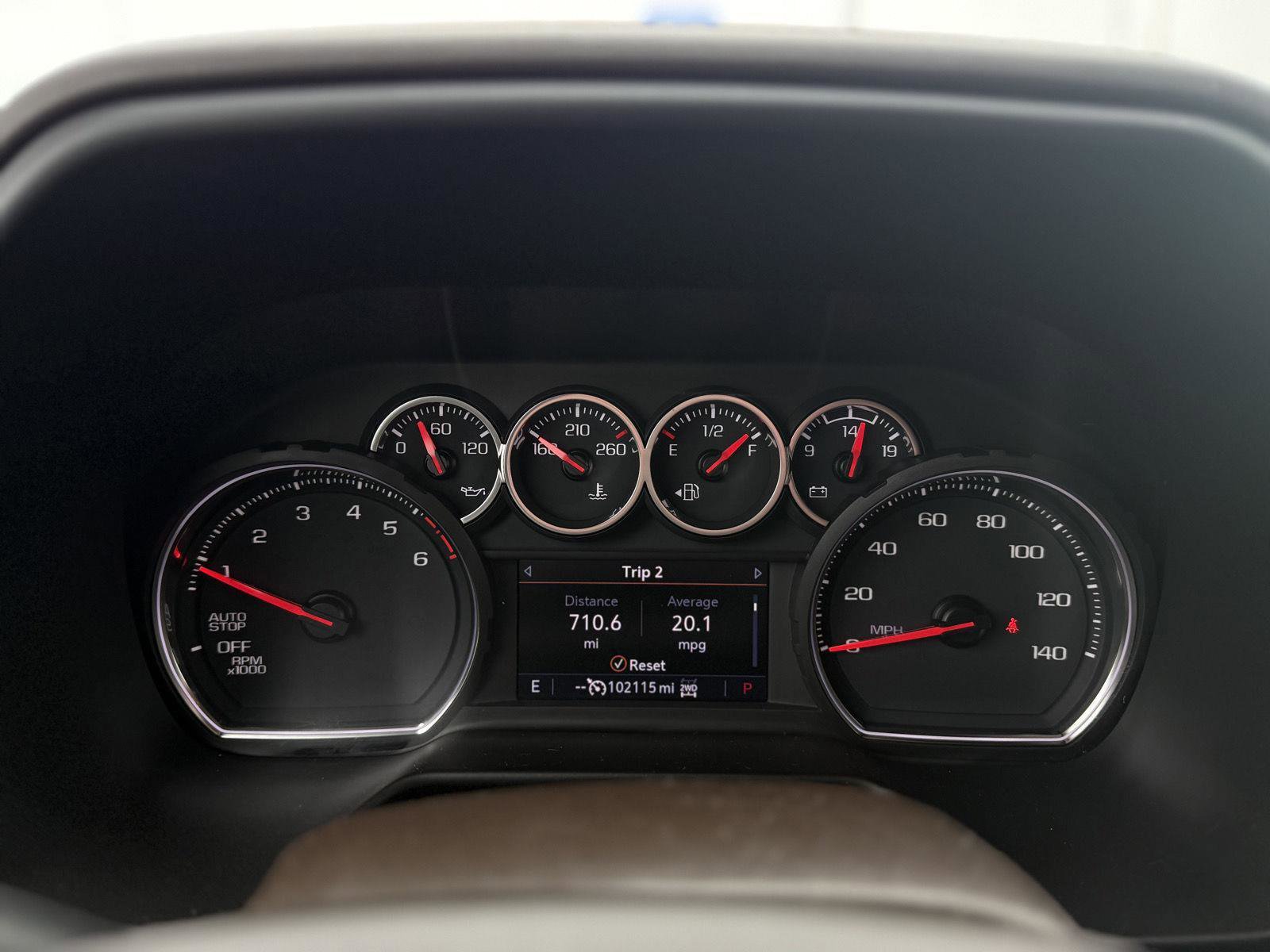 Used 2021 Chevrolet Tahoe LT w/ Luxury Package AWD/4WD image 19